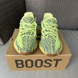 Yeezy Boost 350 V2 in Green. Size US 6 or 38 2/3. Authentic.